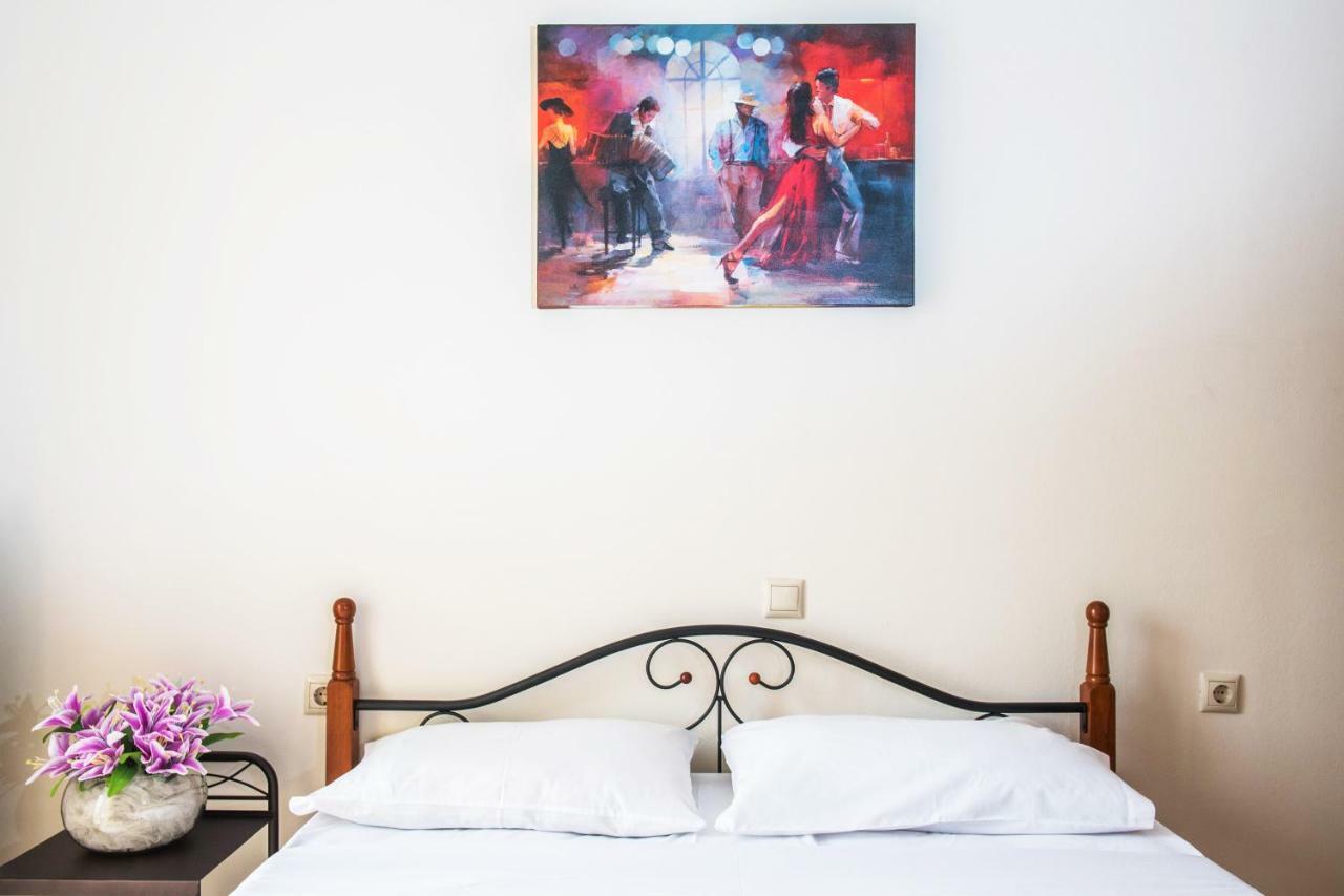 Marelen Apartment Near Chania Center Bagian luar foto
